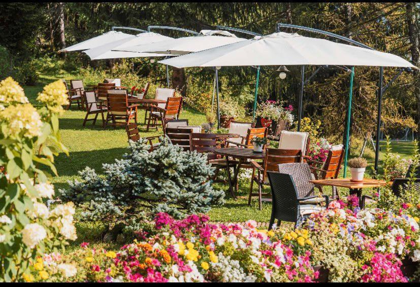 Hotel Mirage Cortina dʼAmpezzo Exterior foto