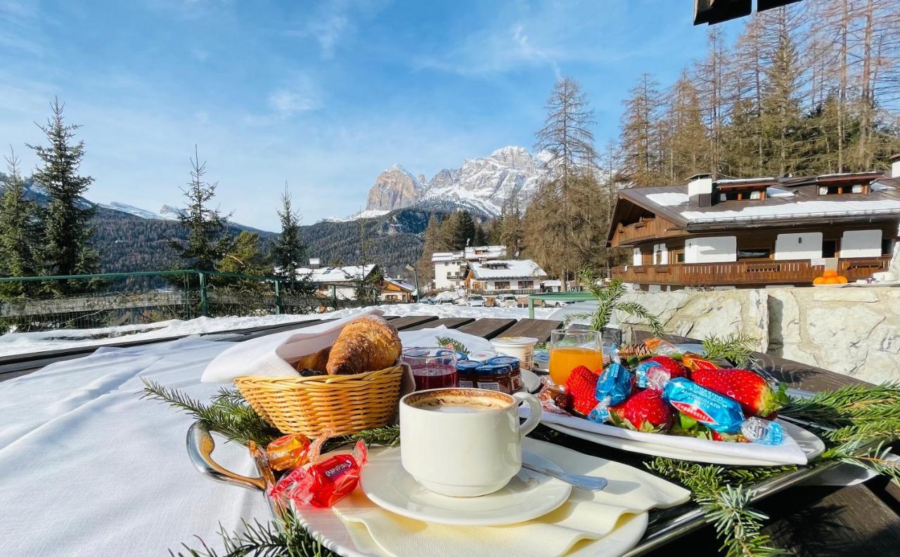 Hotel Mirage Cortina dʼAmpezzo Exterior foto