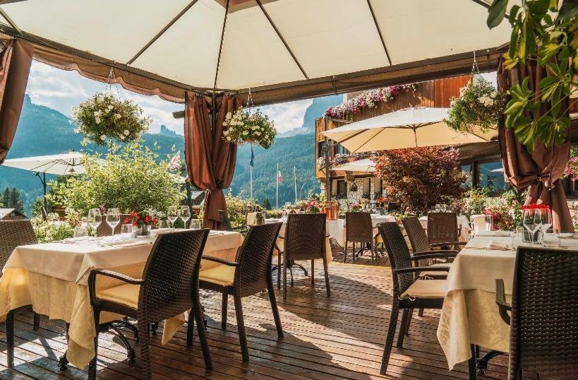 Hotel Mirage Cortina dʼAmpezzo Exterior foto